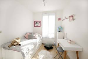 Catherine LEVI - INTERIEUR SINGULIER